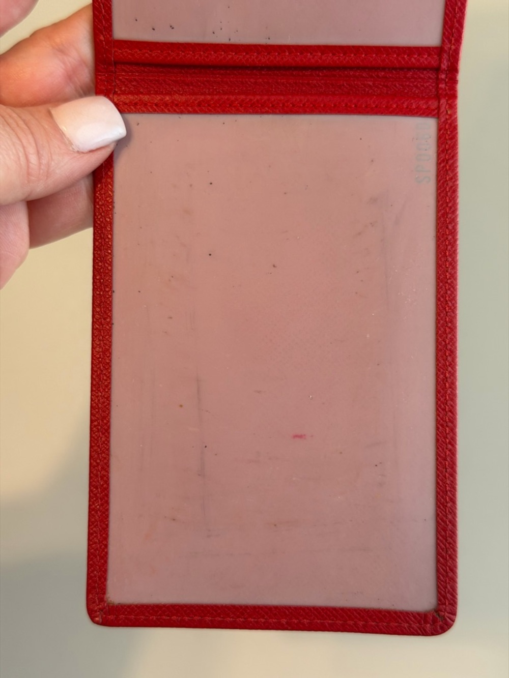Authentic Louis Vuitton red card holder - Picture 10 of 16